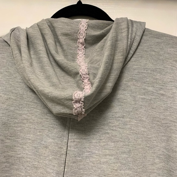 Nanette Lapore Sweat Jacket - Picture 3 of 4